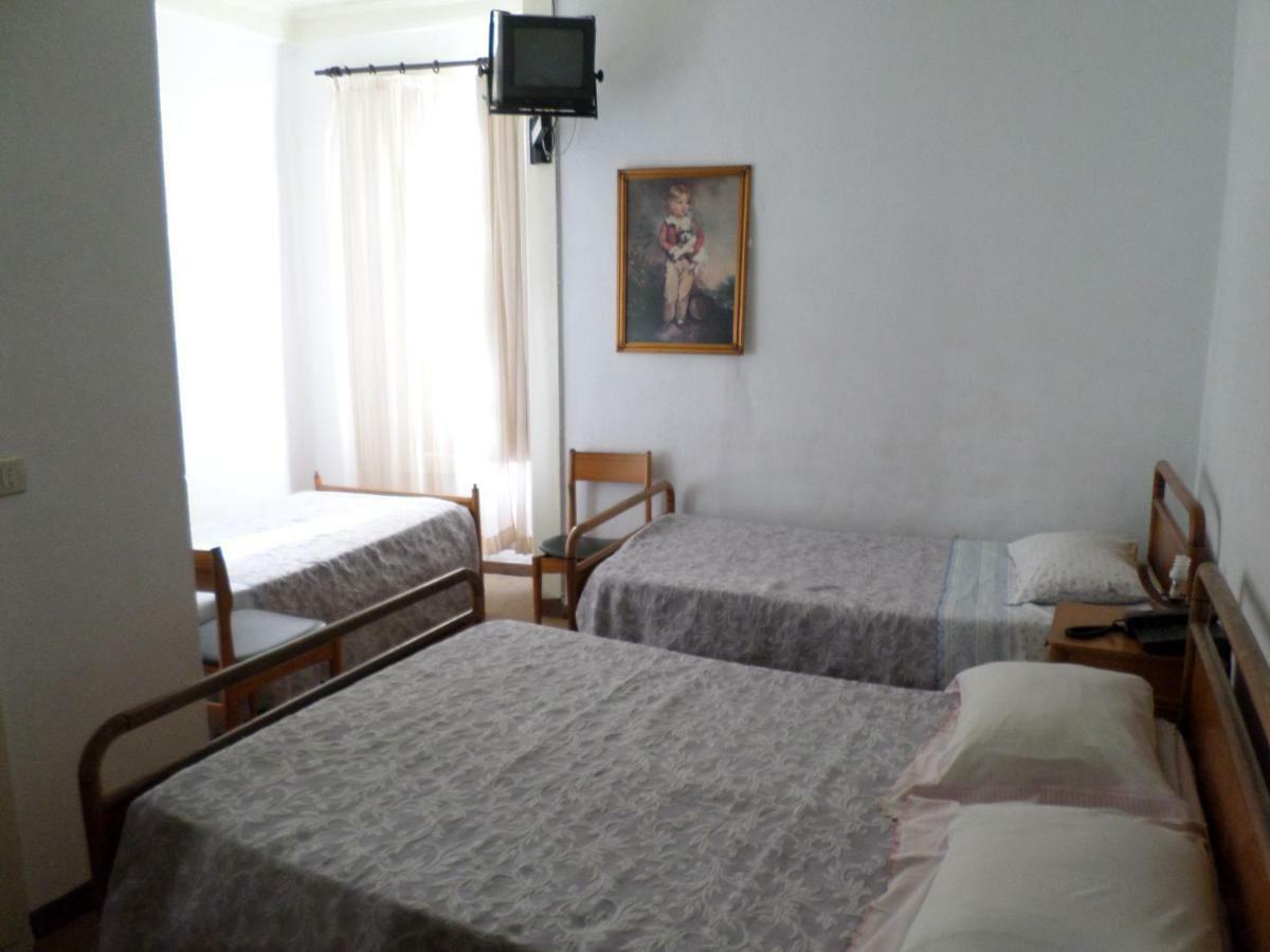 Rustico & Singelo - Hotelaria E Restauracao, Lda Віла-Реал Екстер'єр фото